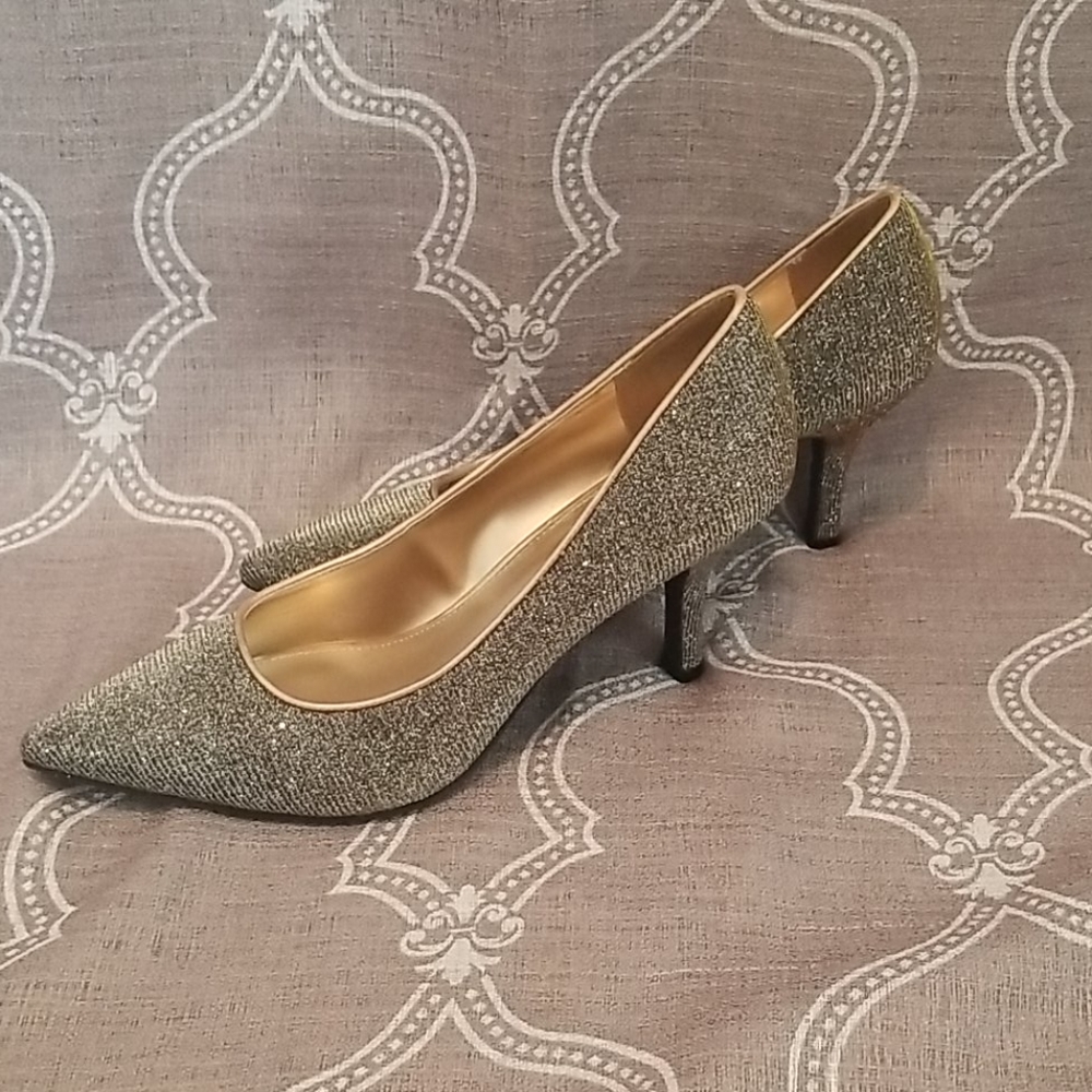 Fioni Night Metallic Heels